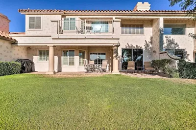 Country Club Access: Palm Desert Townhome!