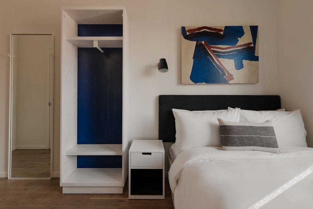 The Industrialist Hotel Gowanus Brooklyn, Sonder by Marriott Bonvoy