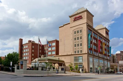 Hampton Inn & Suites Buffalo Downtown