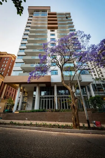 107 The Tyrwhitt Rosebank Adults Only