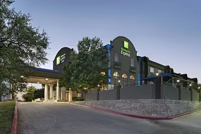 Holiday Inn Express Hotel & Suites Cedar Park by IHG
