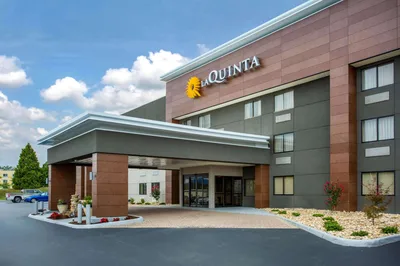 La Quinta Inn & Suites by Wyndham Roanoke Salem