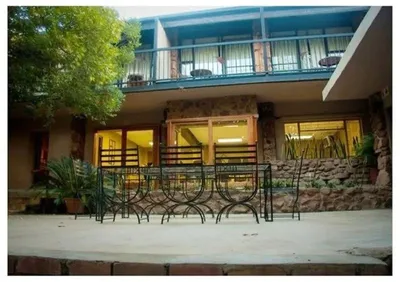 Mountain Manor Guest House & Day Spa