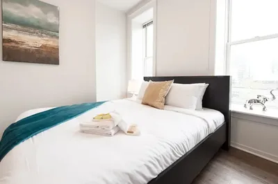Classic South Loop Suites by Sonder