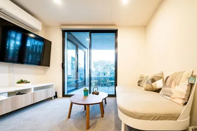 Luxury and Stylish Apt on NB Ave