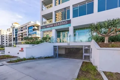 @ Marbella Lane - Grand 2BR w/ Beach & Ocean Views