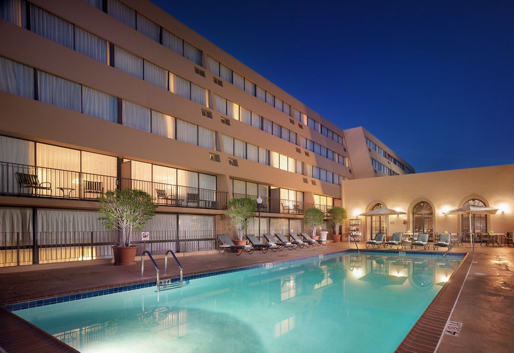 Hotel Dena, Pasadena Los Angeles, a Tribute Portfolio Hotel