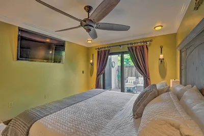 Chic Fort Myers Escape w/ Community Perks!
