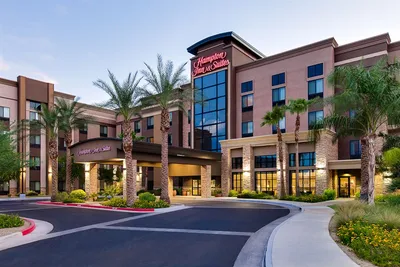Hampton Inn & Suites Phoenix Glendale-Westgate