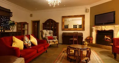 Riverside Boutique Hotel