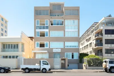 Dolphin Bay 6