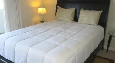 Studio with full amenities in building