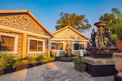 Afropolitan Guest Lodge