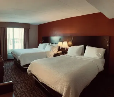 Pearl Street Hotel & Suites
