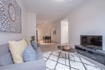Pleasant Fenway Suites by Sonder