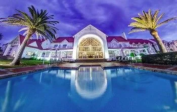 Courtyard Hotel Gqeberha