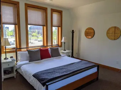 Endion Station Inn  | Hotel Next to Lake Superior
