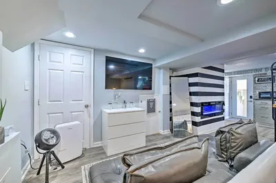 Stylish DC Studio ~ 5 Mi to National Mall!