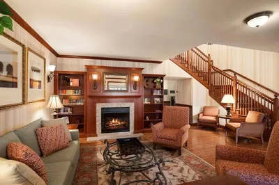 Country Inn & Suites Manchester Airport