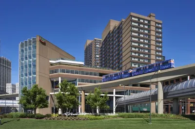Courtyard By Marriott Detroit Downtown