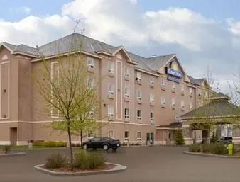 Days Inn by Wyndham Red Deer