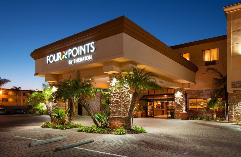 Hampton Inn & Suites by Hilton San Diego SeaWorld Near Old Town