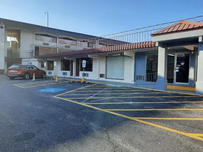 Super 8 Moline Il