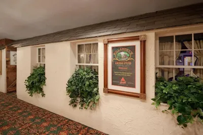 Holiday Inn Hotel & Suites Nashua