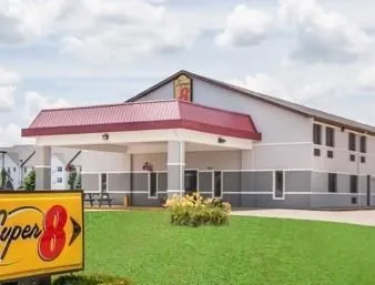 Super 8 by Wyndham Shipshewana