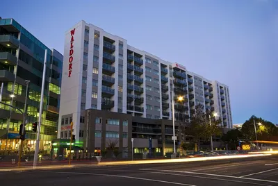 Oaks Auckland Hotel
