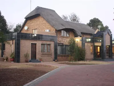 Global Village Guesthouse Midrand