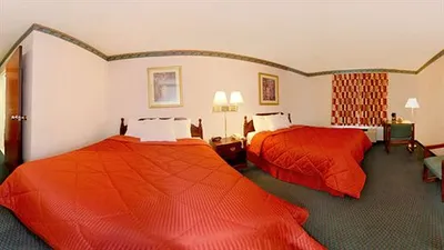 Quality Inn & Suites Evansville North