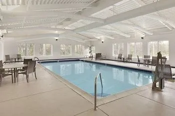 Country Inn & Suites by Radisson, Fredericksburg South (I-95), VA