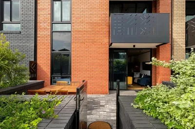 Bridgewater Studio 204
