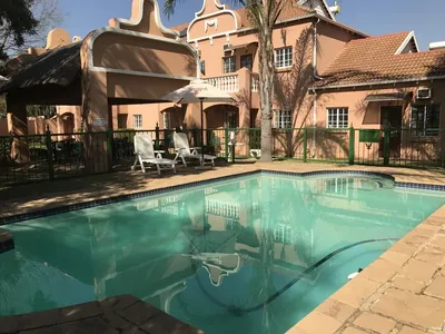 The Elegant Lodge