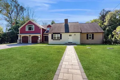3BR House w/ A/C & Patio, Near Stadium & Shops