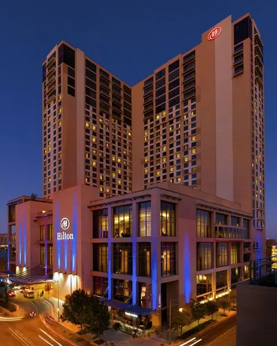 Hilton Austin