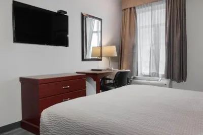 Signature Stay Inn and Suites