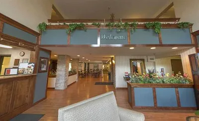 Redwood Lodge
