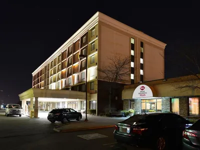 Best Western Plus Toronto Airport Hotel