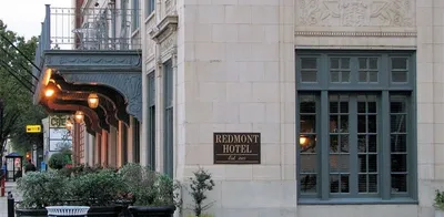 Redmont Hotel Birmingham, Curio Collection by Hilton