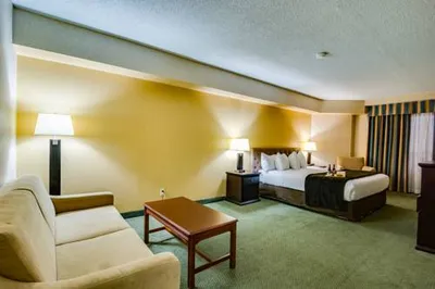 Sawridge Inn & Conference Centre Edmonton South
