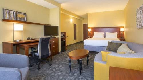 Courtyard by Marriott Austin Airport