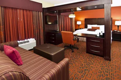 Hampton Inn & Suites Elk City