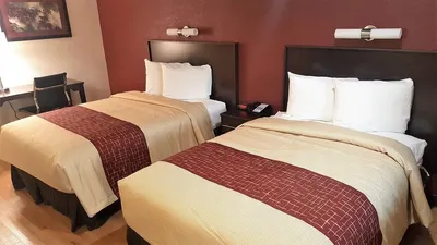 OYO Hotel Tulsa N Sheridan Rd & Airport