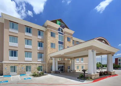 La Quinta Inn & Suites by Wyndham Northlake Fort Worth