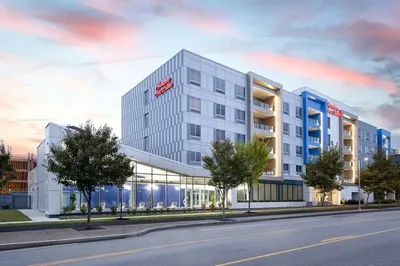 Hampton Inn & Suites by Hilton Rochester Downtown