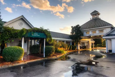 Phoenix Greenvilles Inn