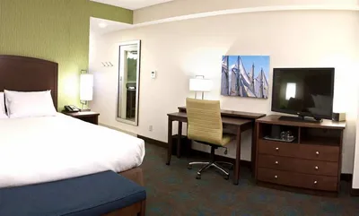 Hampton Inn by Hilton Halifax Downtown