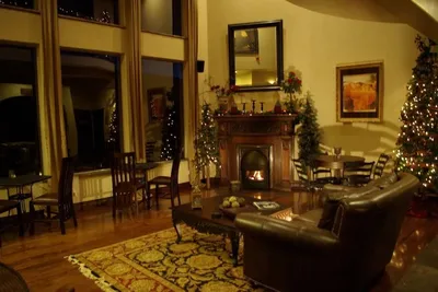 Arrowhead Manor Bed & Breakfast Inn & Event Center